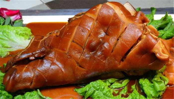 導(dǎo)致癌癥的食物有哪些？那些食物平時(shí)我們不能多吃？